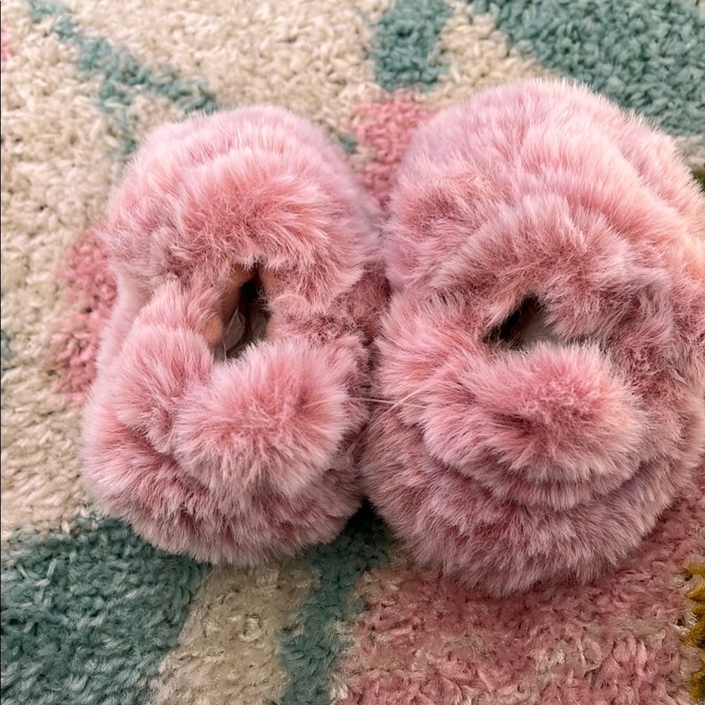 Old Navy Pink Fuzzy Baby Shoes